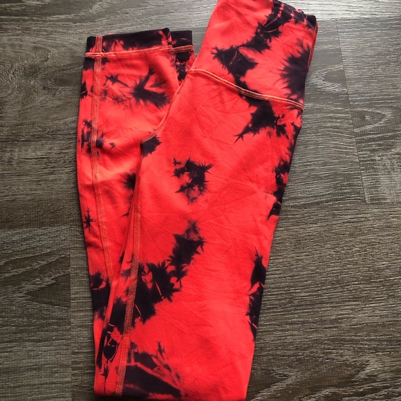 Lululemon Wunder Train HR legging 25” - Picture 2 of 4